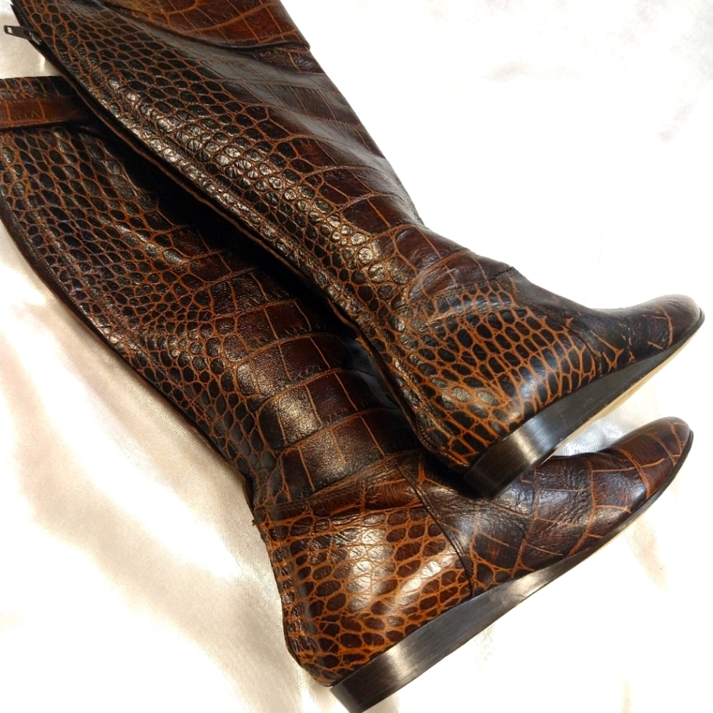 BCBGMaxAzria Brown Leather Flat Croc Embossed Tall Boots Sz 7.5 - Picture 2 of 7